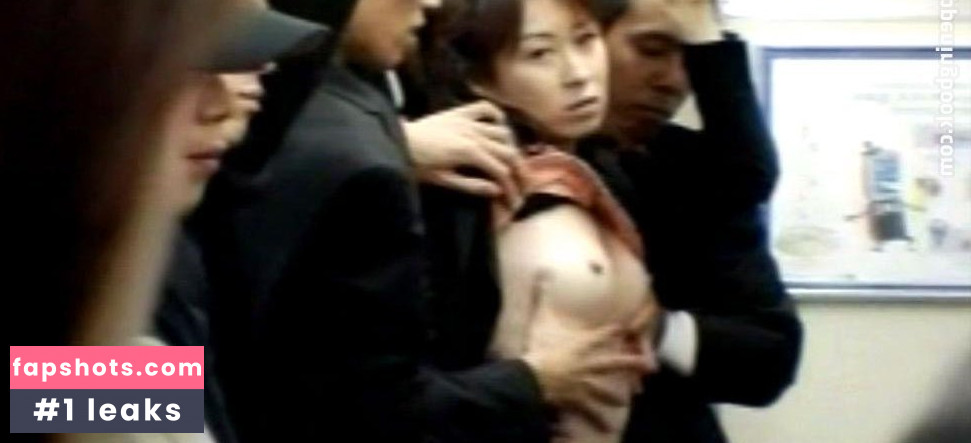 Ryoko Saiki gallery photo #3