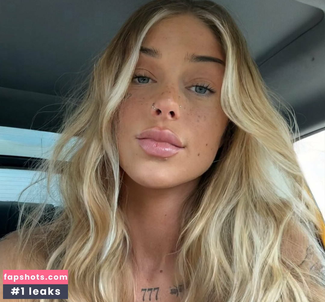 Ryrenee gallery photo #21