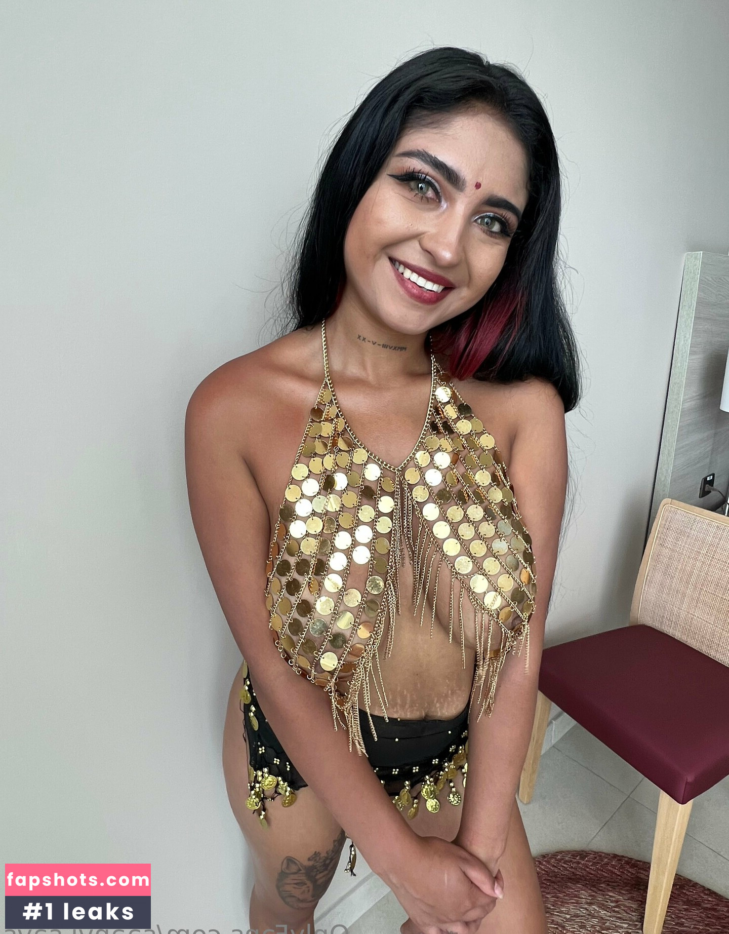 saanvi.says gallery photo #2