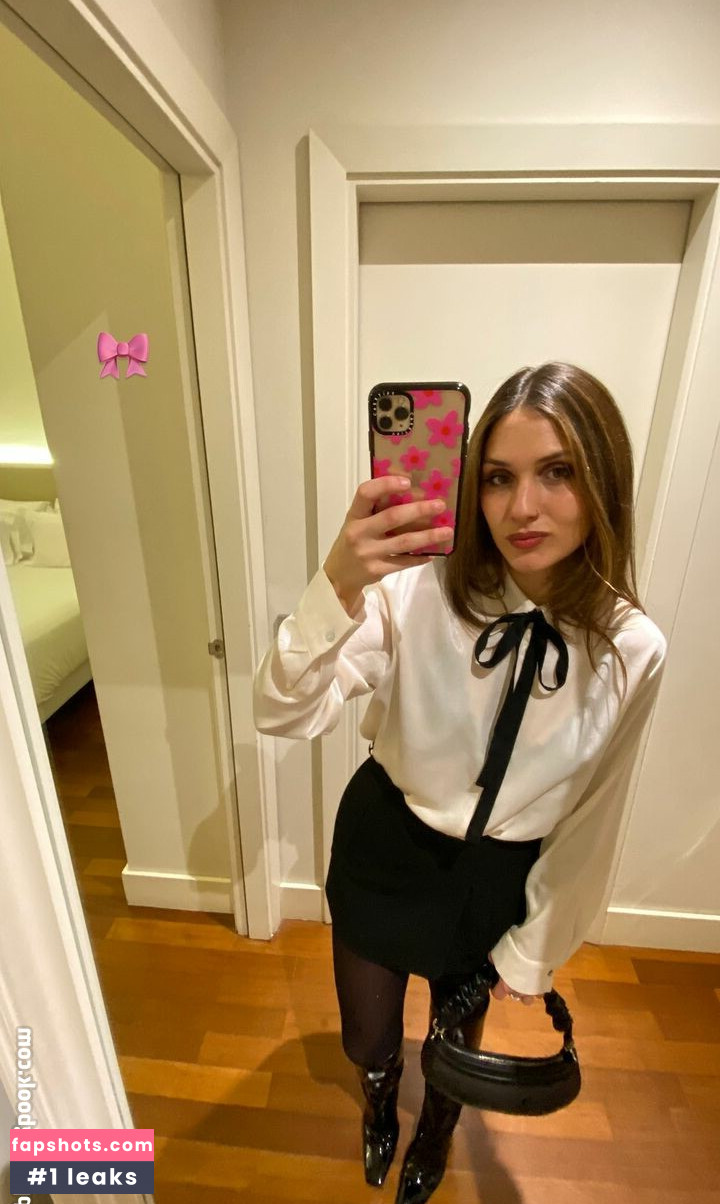 Sabela OT gallery photo #3