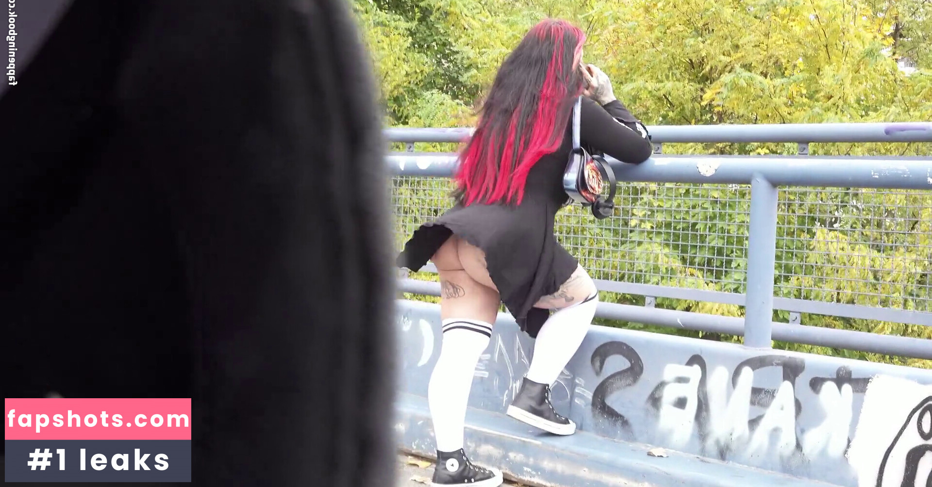 Sabien Demonia gallery photo #8