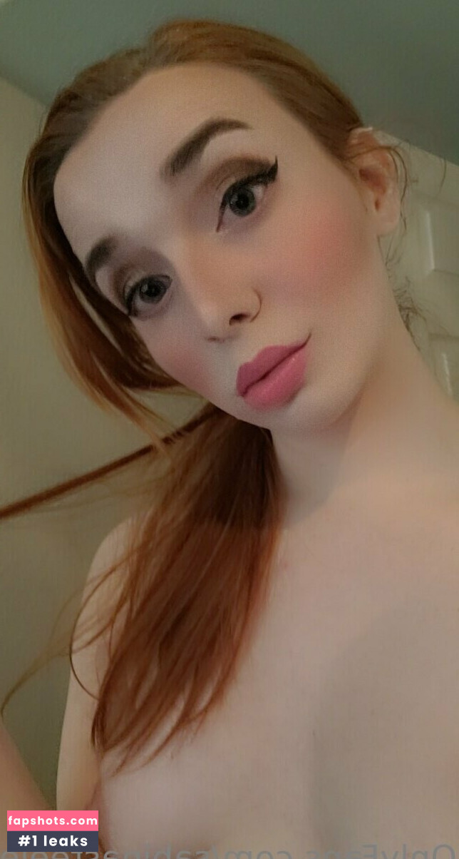 Sabina Steele gallery photo #9