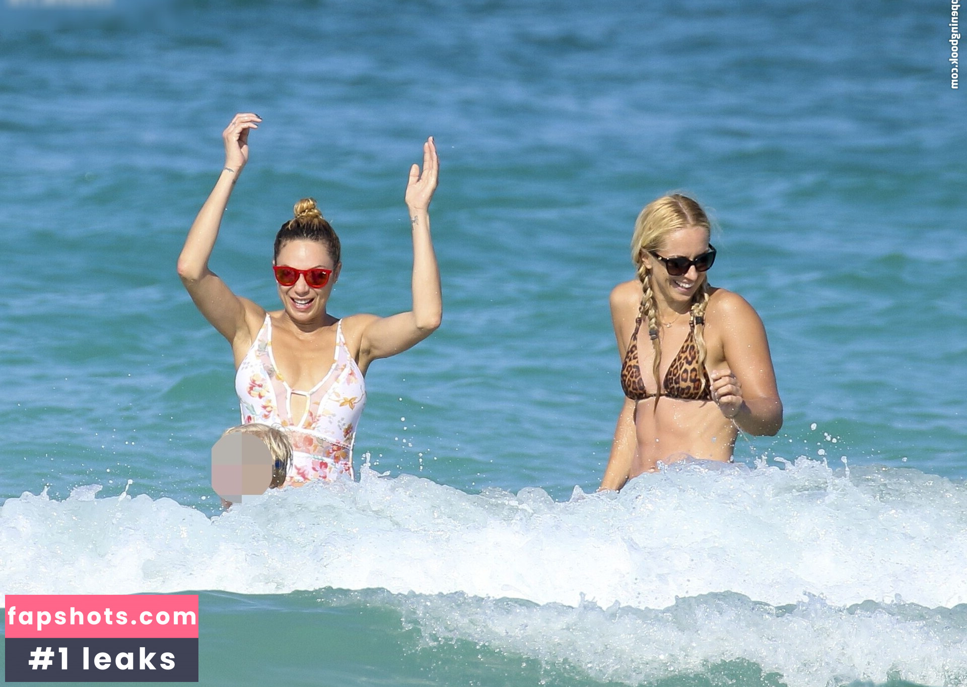 Sabine Lisicki gallery photo #11