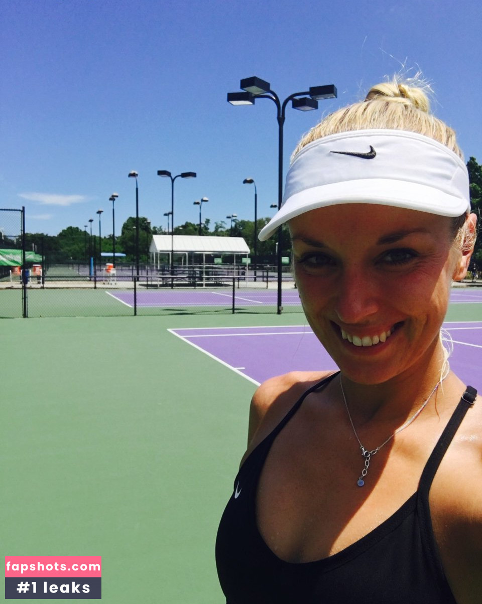 Sabine Lisicki gallery photo #34