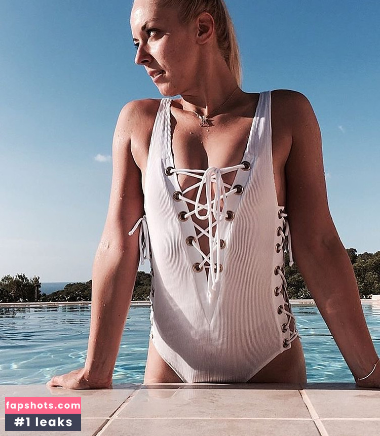 Sabine Lisicki gallery photo #42