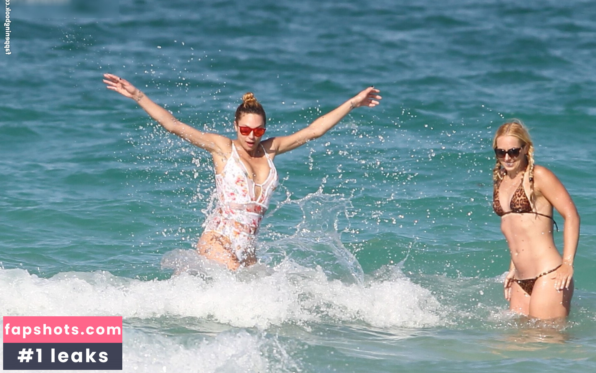 Sabine Lisicki gallery photo #8