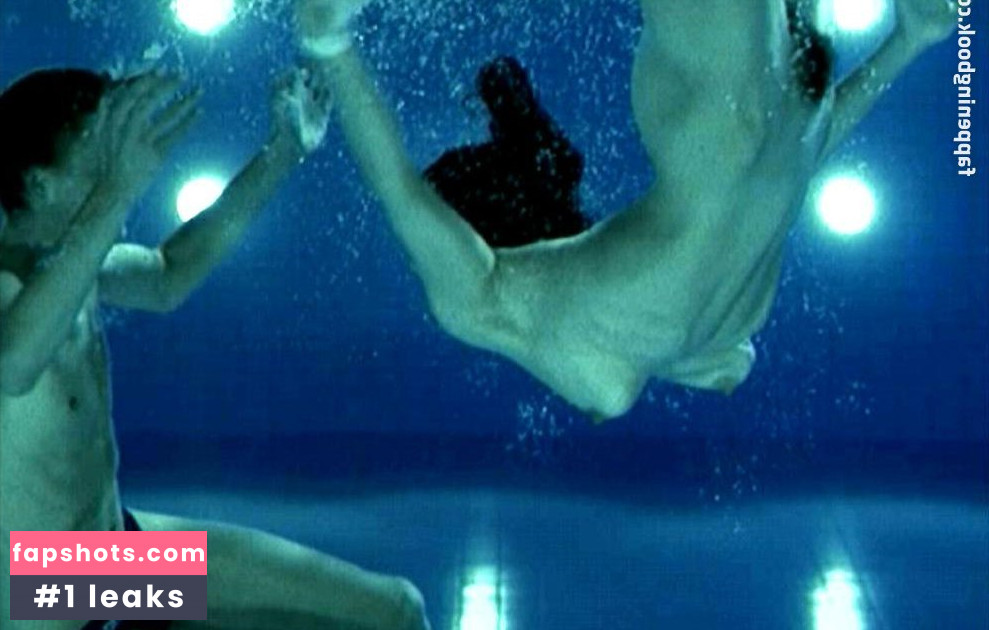 Sabine Timoteo gallery photo #32