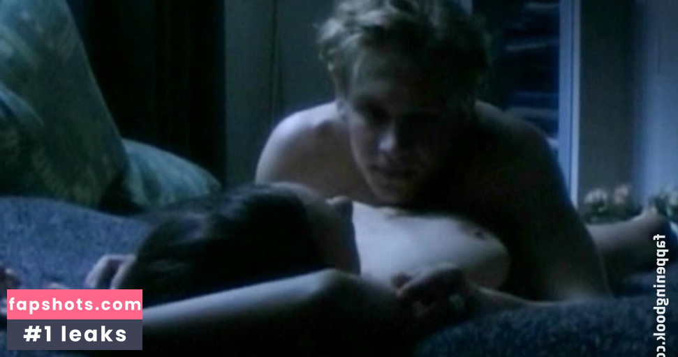 Sabine Timoteo gallery photo #33