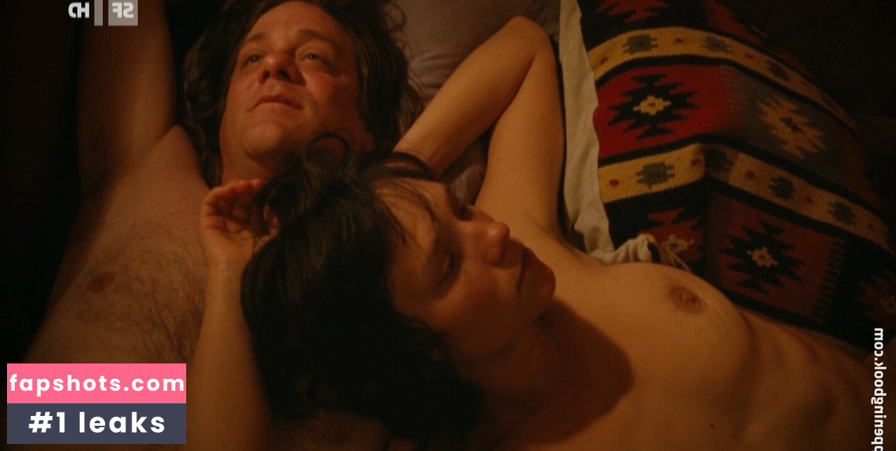 Sabine Timoteo gallery photo #6