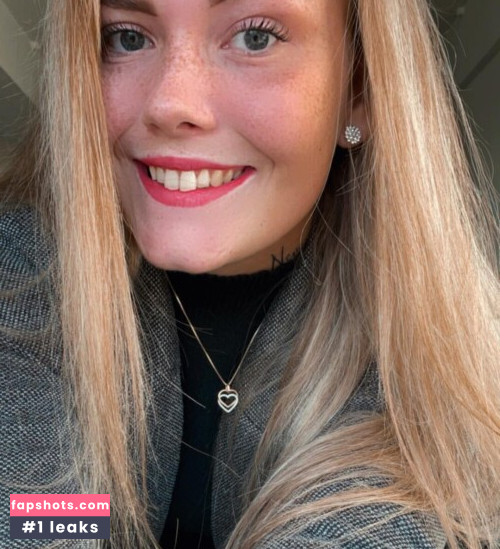 sabr1126 Nude Leaks OnlyFans - Fapshots
