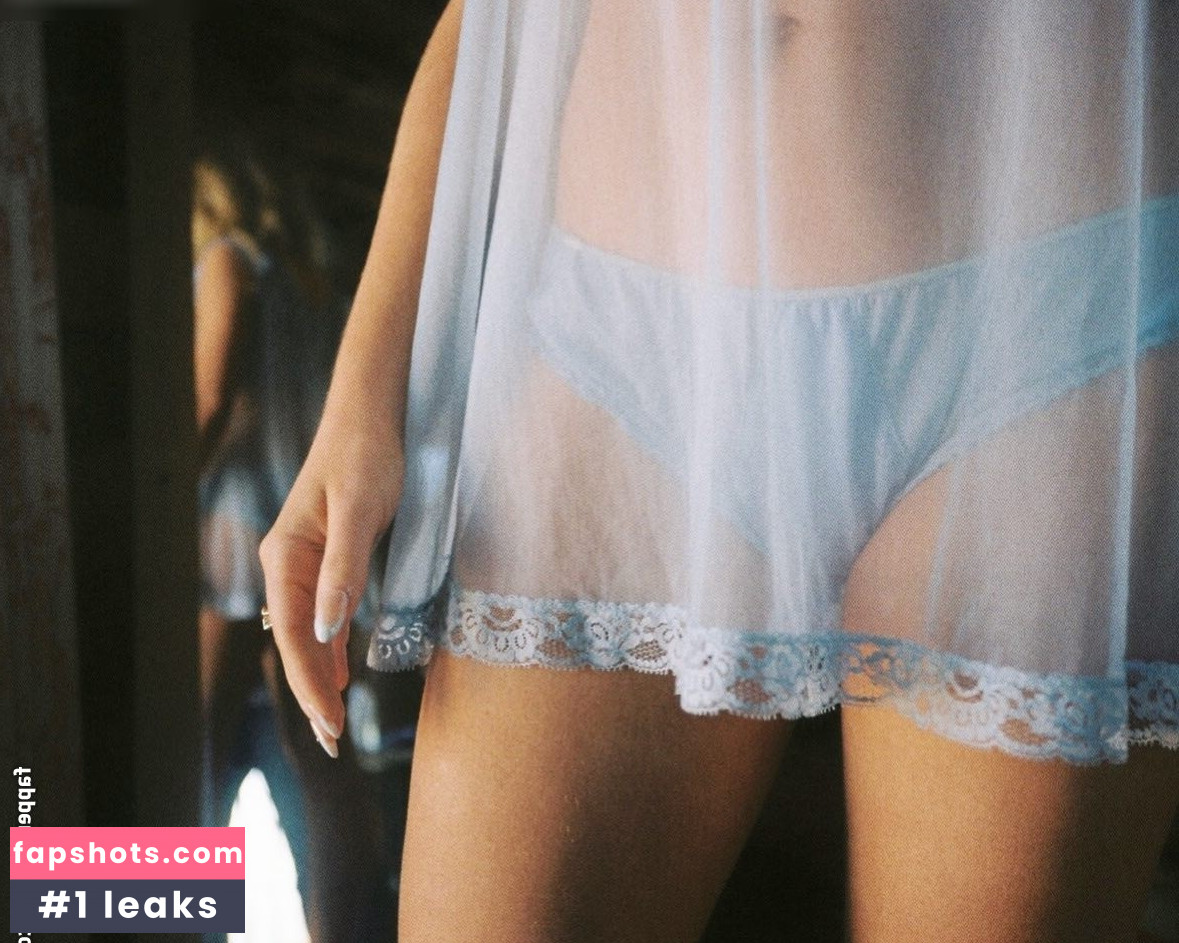 Sabrina Carpenter Filtración Desnuda OnlyFans Foto #1016 - Fapshots