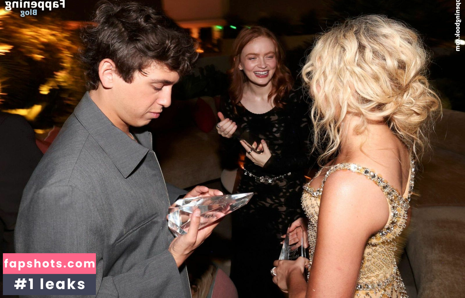 Sabrina Carpenter gallery photo #1072