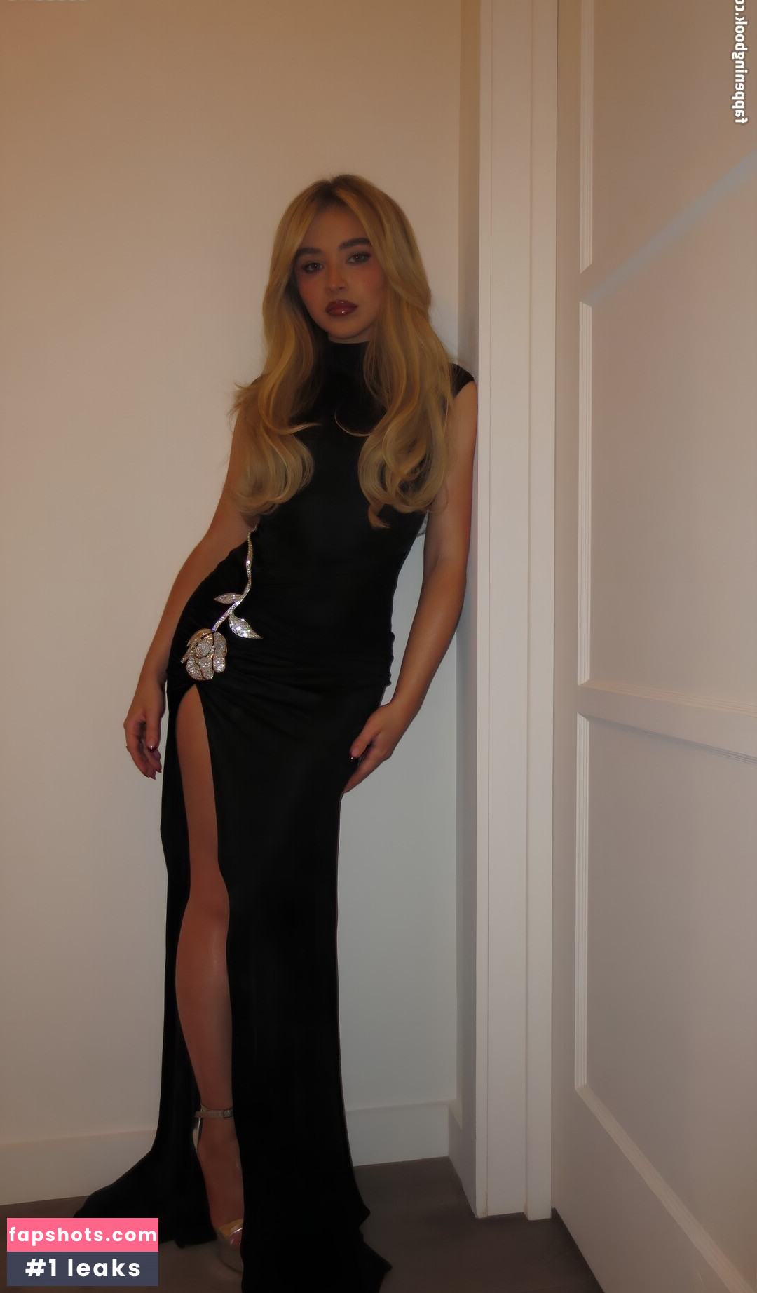 Sabrina Carpenter gallery photo #1172