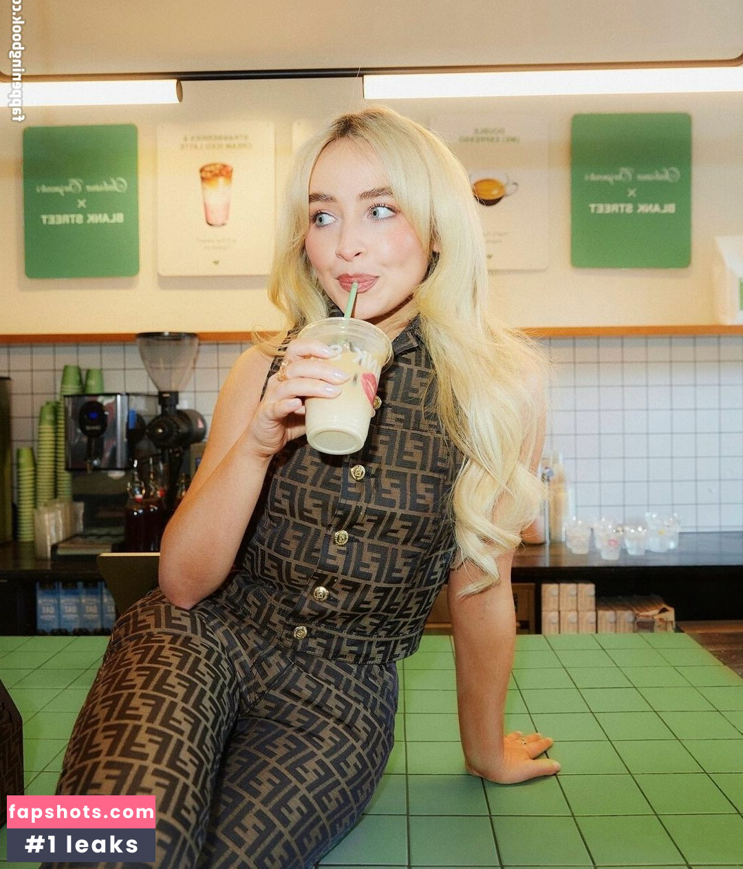 Sabrina Carpenter gallery photo #1199