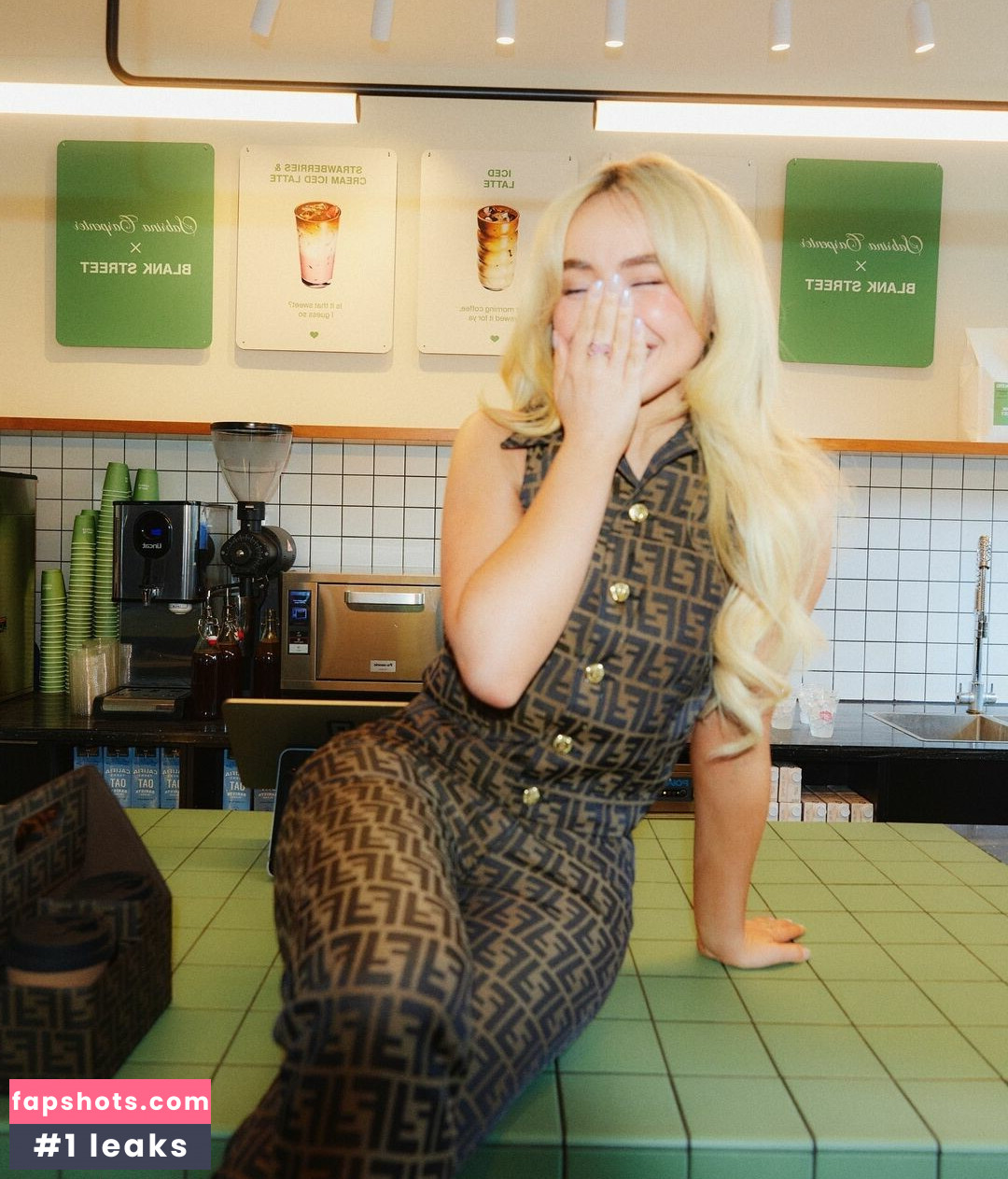 Sabrina Carpenter gallery photo #1200