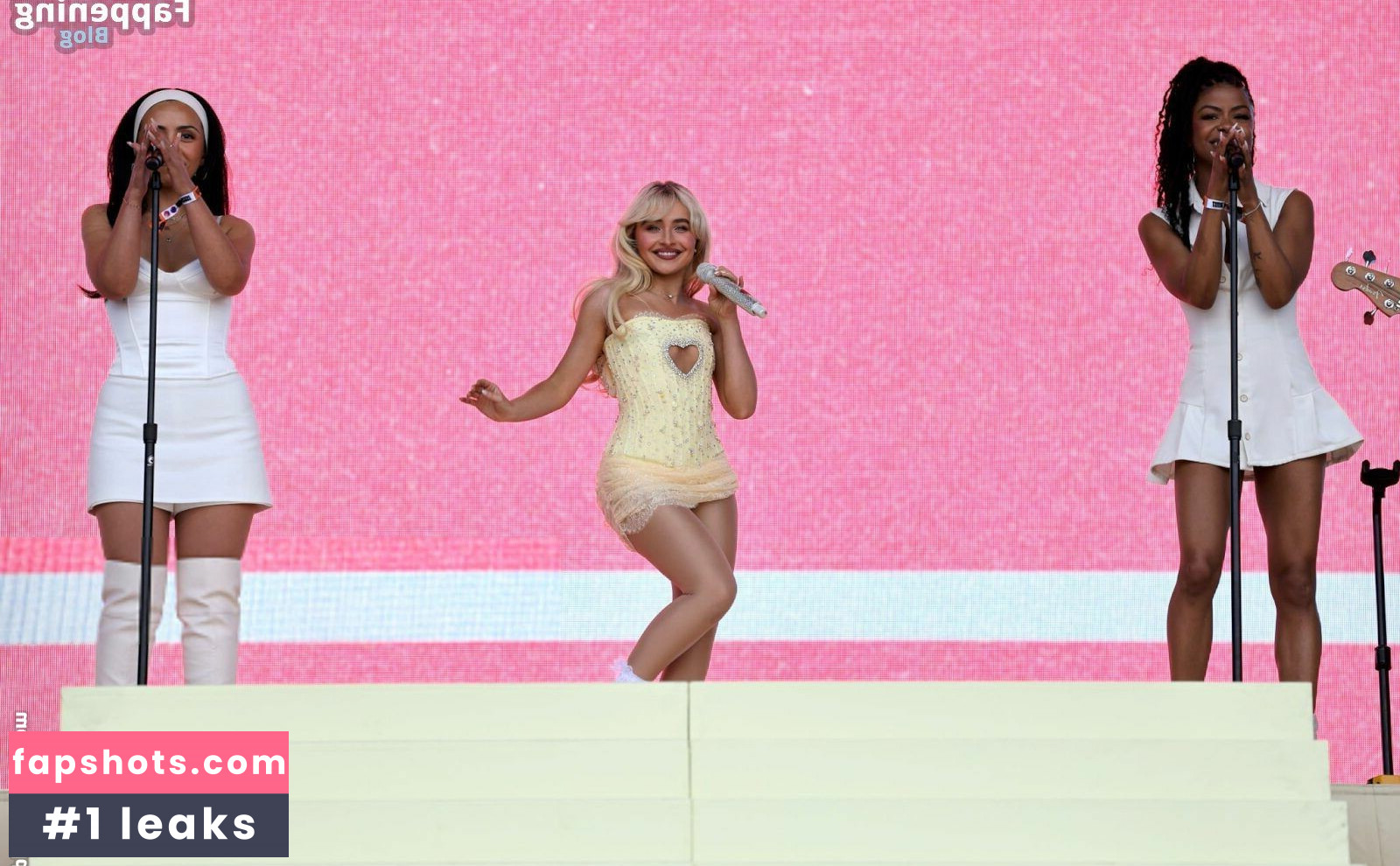 Sabrina Carpenter gallery photo #1230