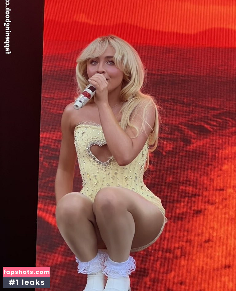 Sabrina Carpenter gallery photo #1251