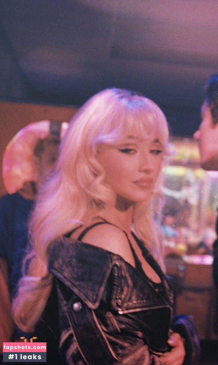 Sabrina Carpenter gallery photo #1264