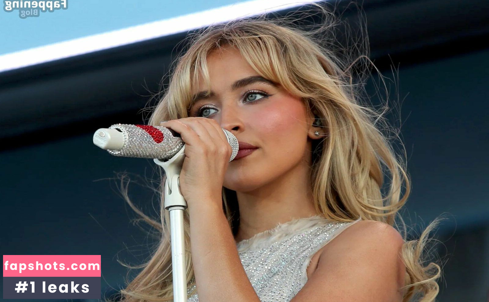 Sabrina Carpenter gallery photo #1362