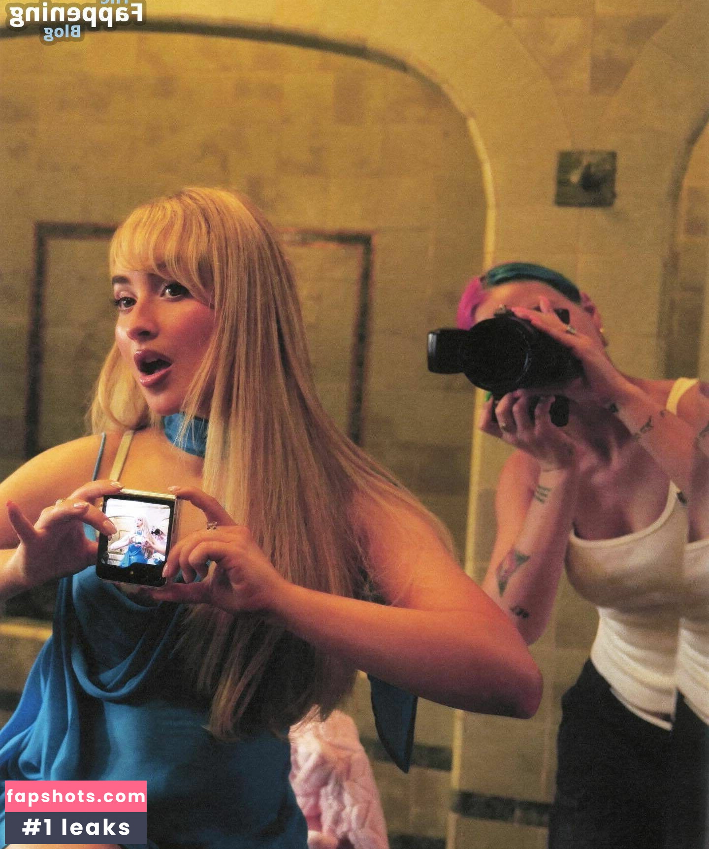 Sabrina Carpenter gallery photo #1452