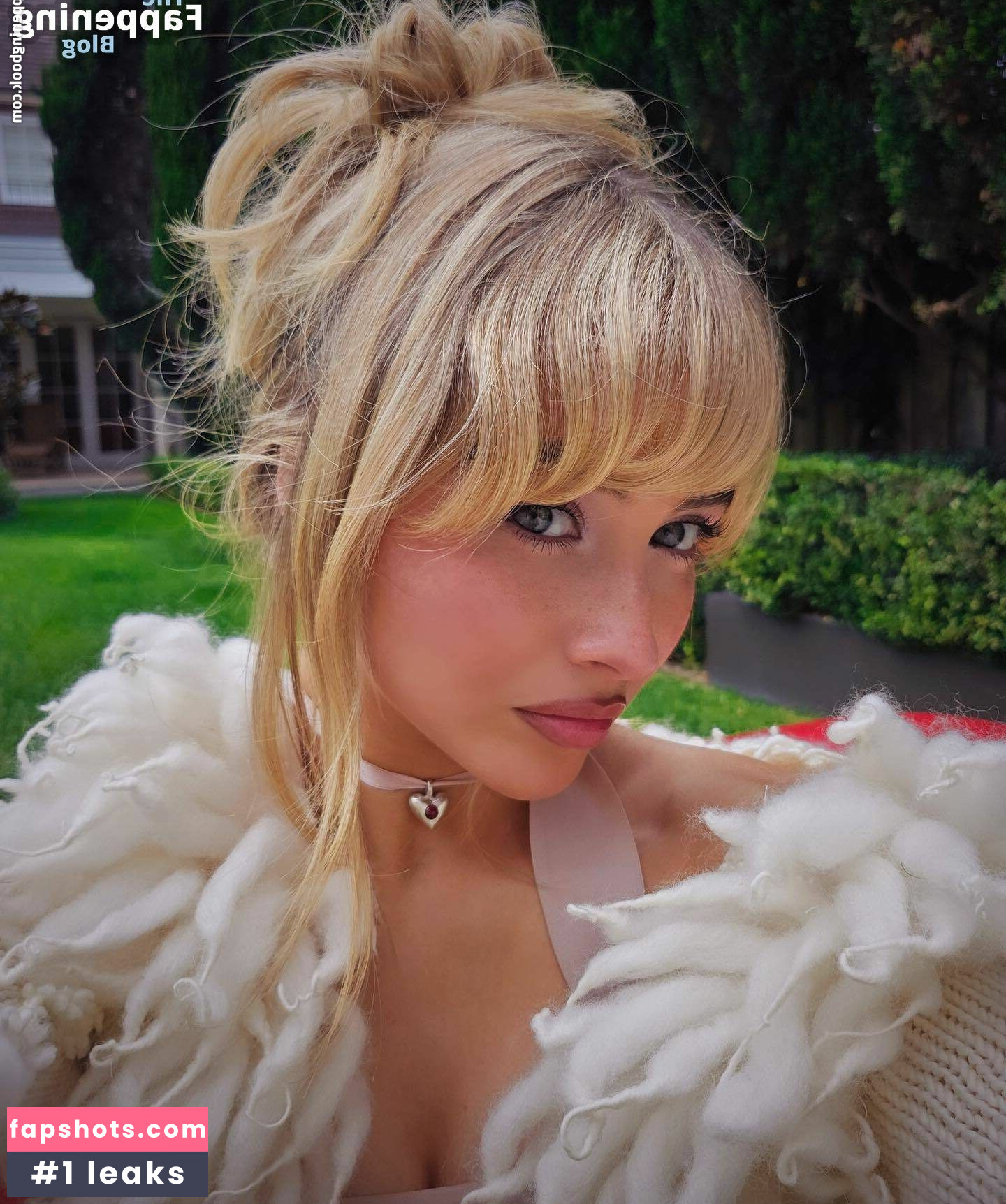 Sabrina Carpenter gallery photo #1455