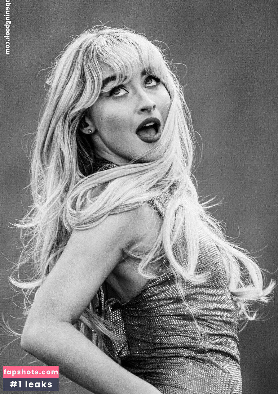 Sabrina Carpenter gallery photo #1487