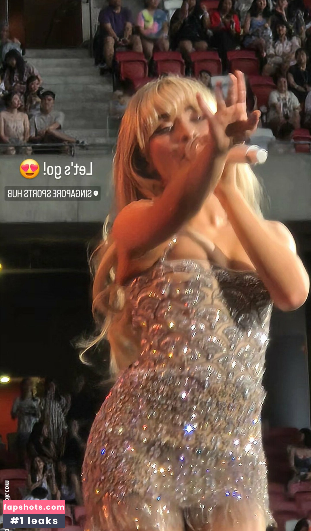 Sabrina Carpenter gallery photo #1493