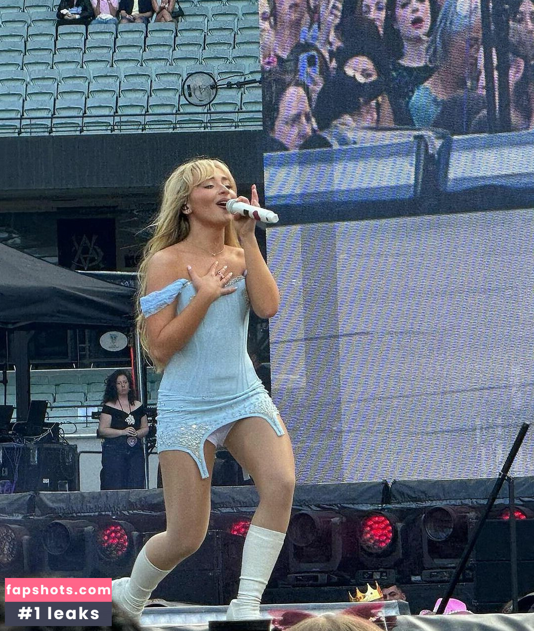 Sabrina Carpenter gallery photo #1537