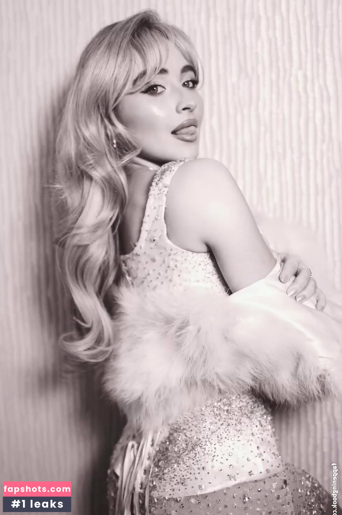 Sabrina Carpenter gallery photo #1589