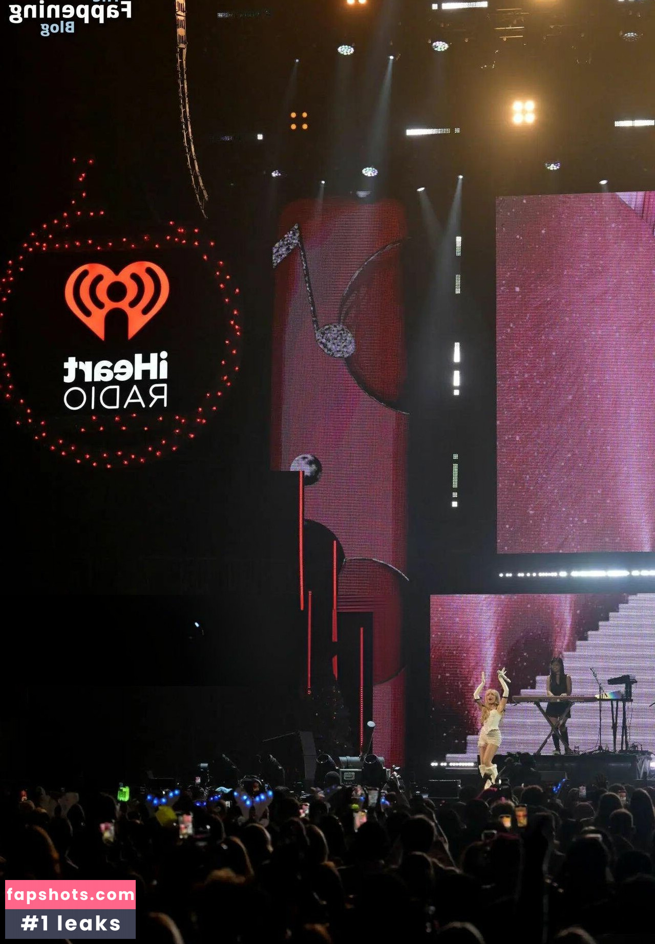 Sabrina Carpenter gallery photo #1656