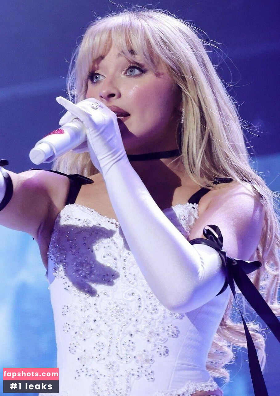 Sabrina Carpenter gallery photo #1684