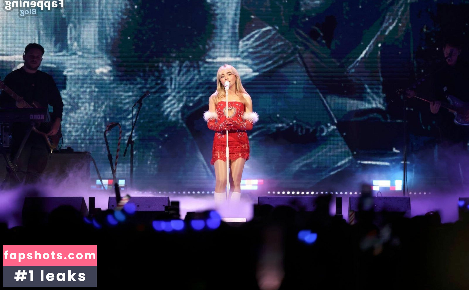 Sabrina Carpenter gallery photo #1697