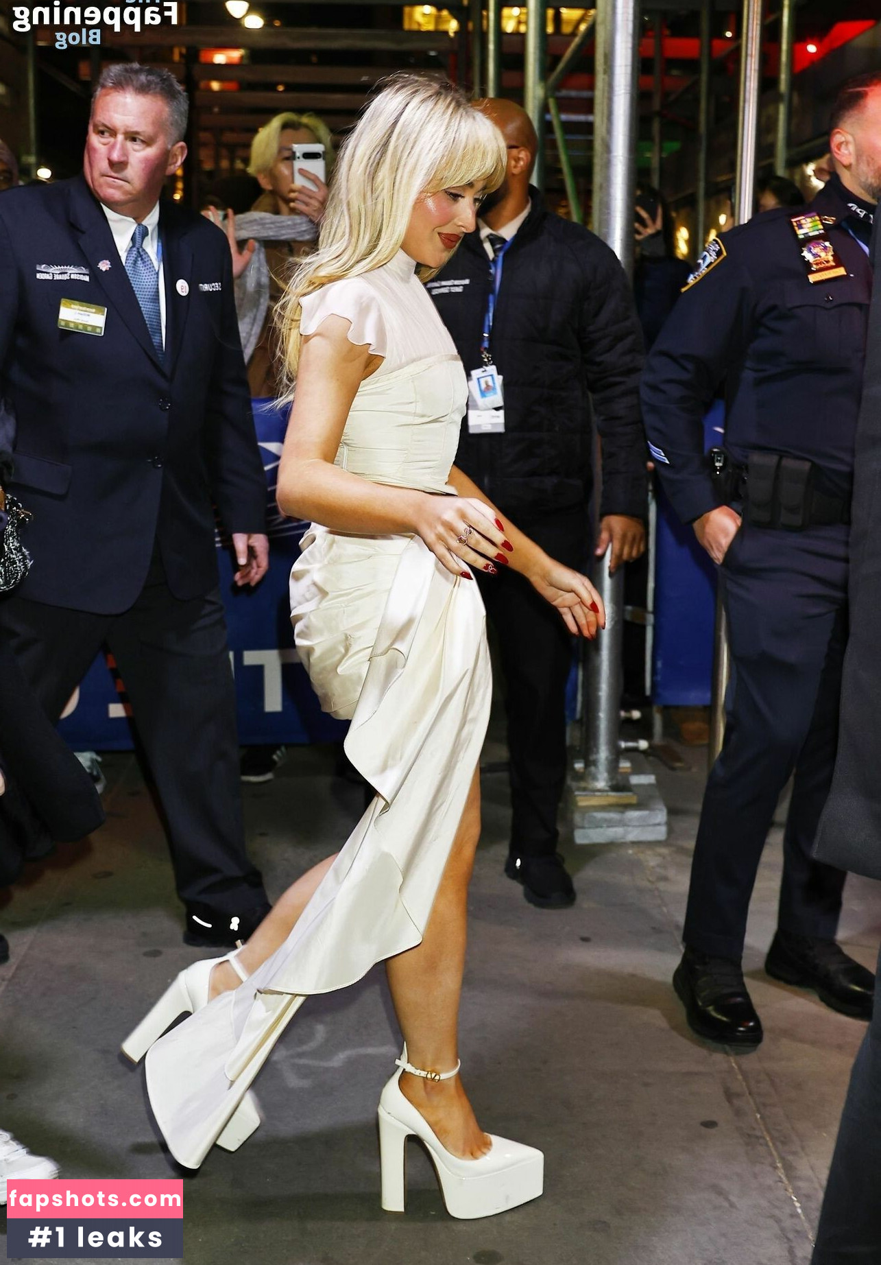 Sabrina Carpenter gallery photo #1721