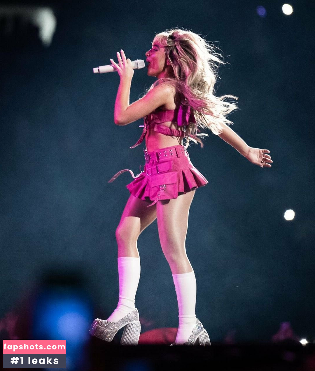 Sabrina Carpenter gallery photo #1823