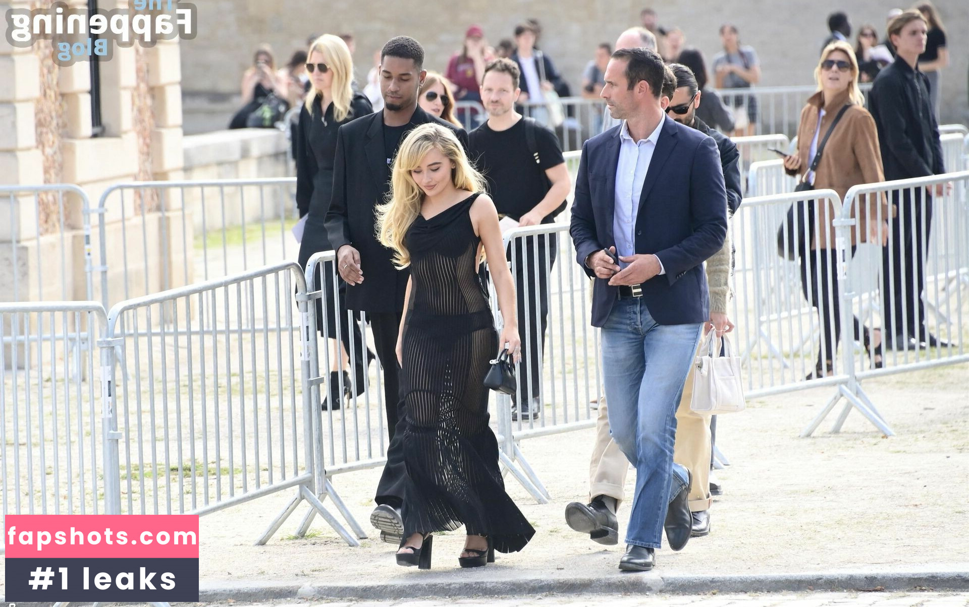 Sabrina Carpenter gallery photo #1883