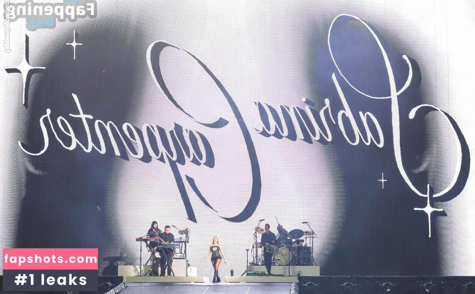 Sabrina Carpenter gallery photo #2042