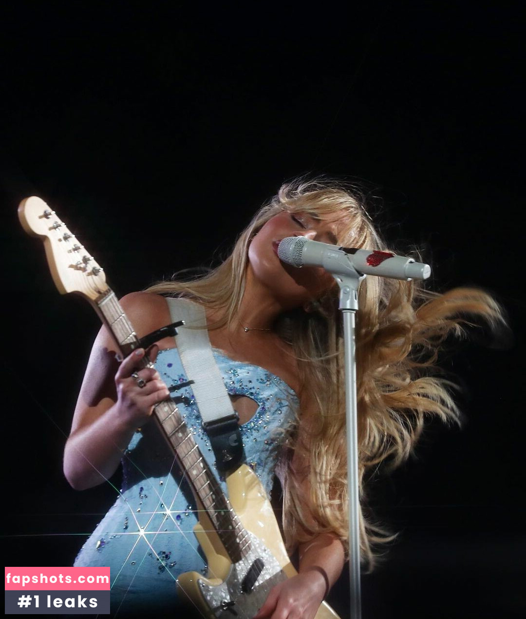 Sabrina Carpenter gallery photo #2073