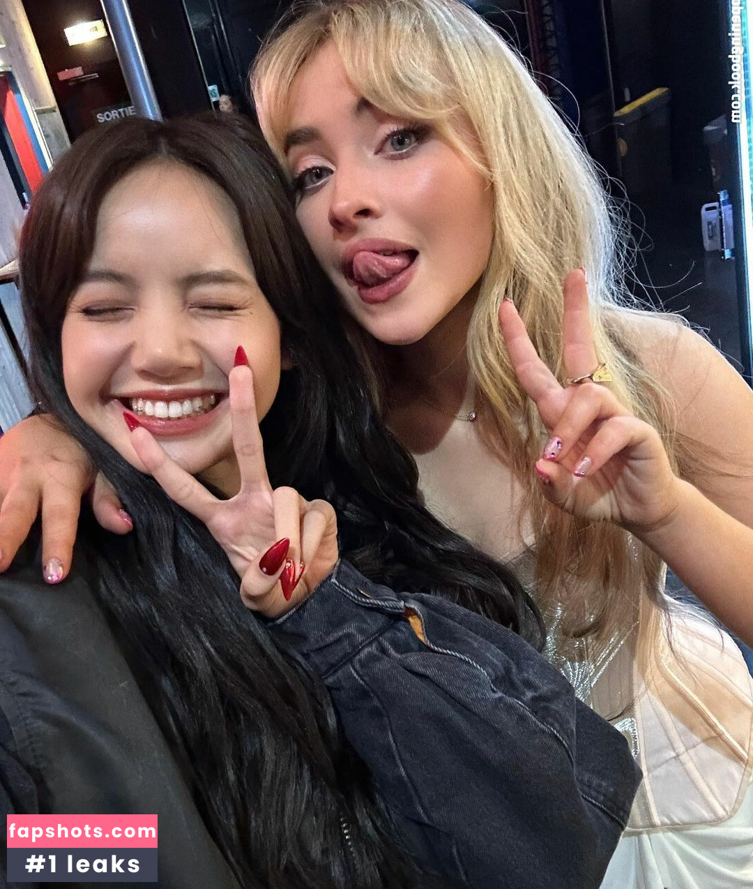 Sabrina Carpenter gallery photo #2215