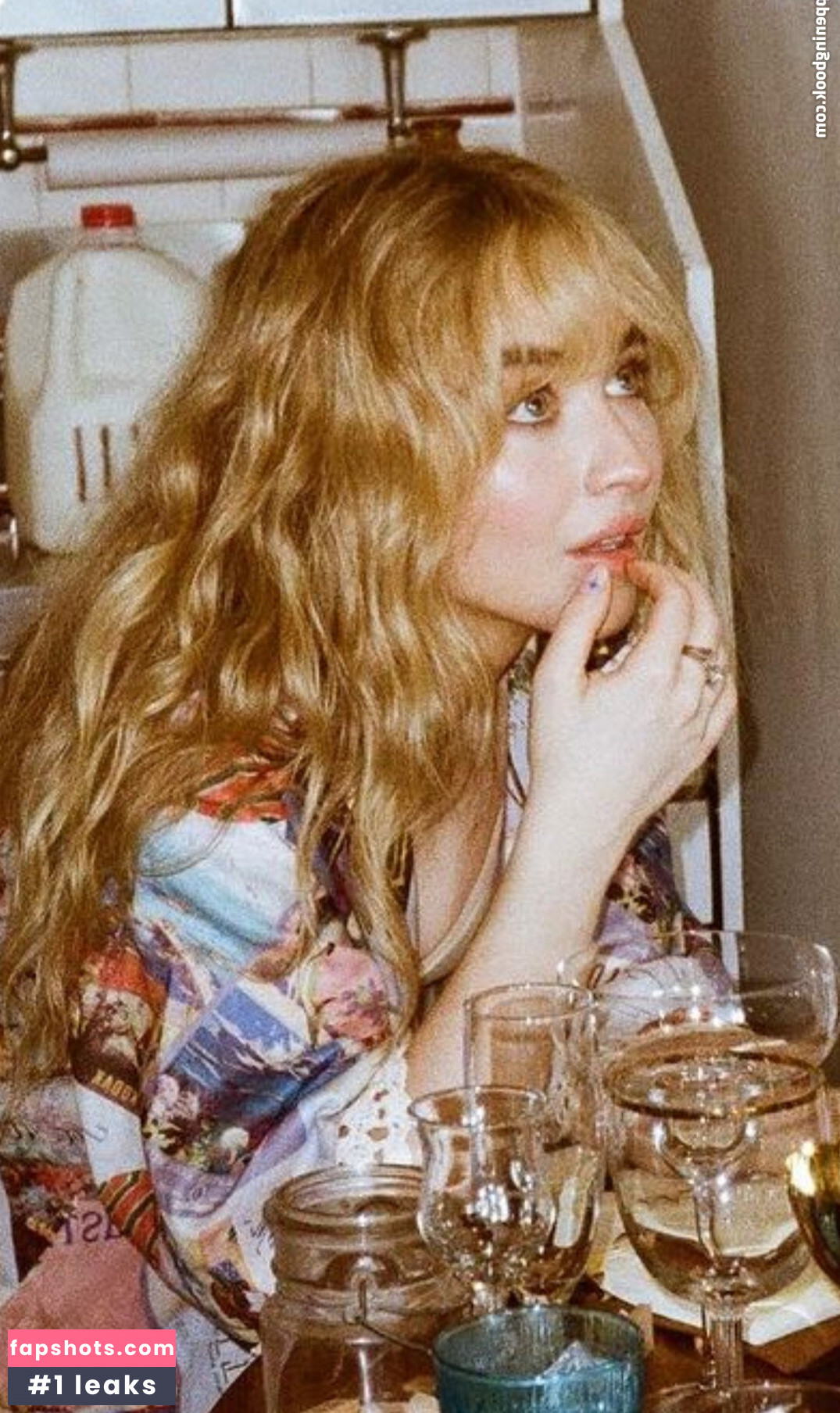 Sabrina Carpenter gallery photo #2218