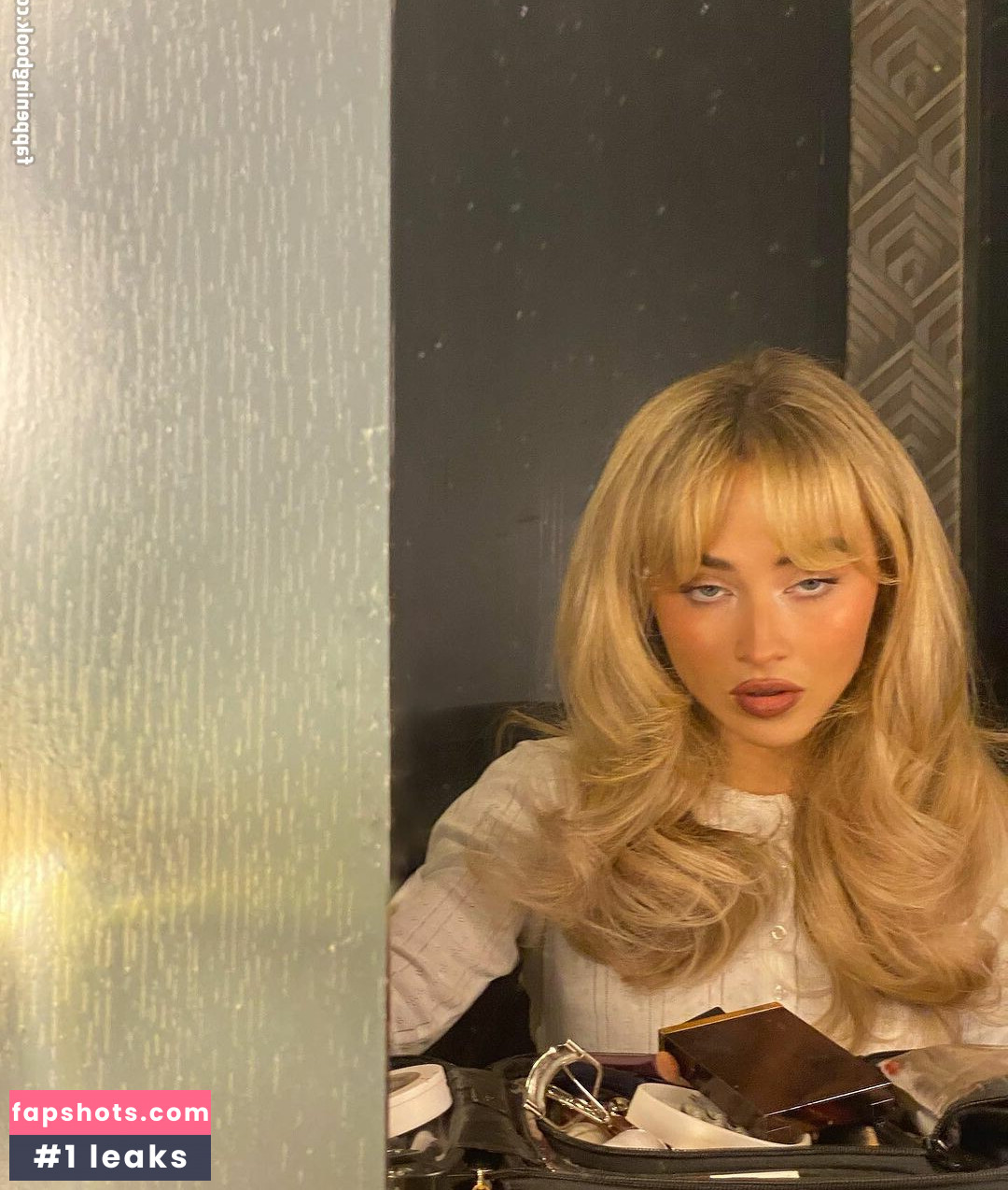 Sabrina Carpenter gallery photo #2339