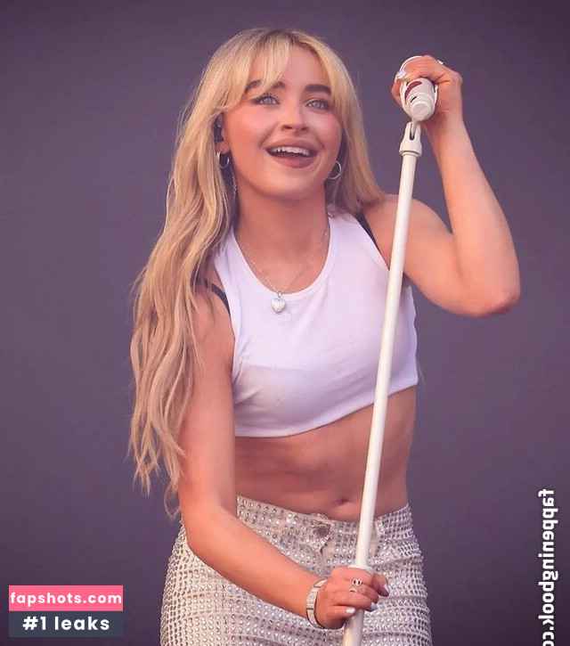 Sabrina Carpenter gallery photo #2478