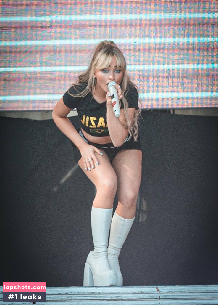 Sabrina Carpenter gallery photo #2495