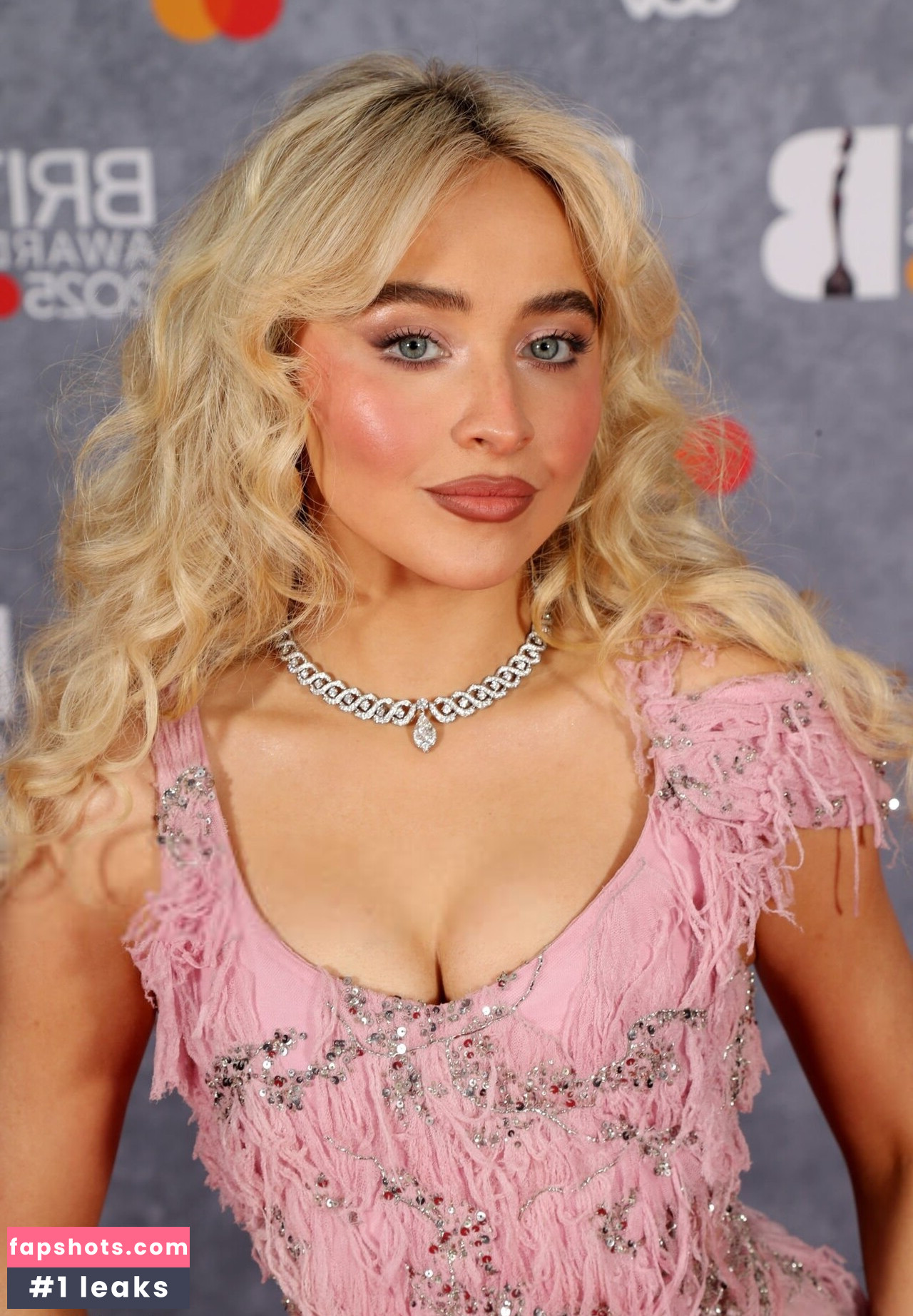 Sabrina Carpenter Filtración Desnuda OnlyFans Foto #252 - Fapshots