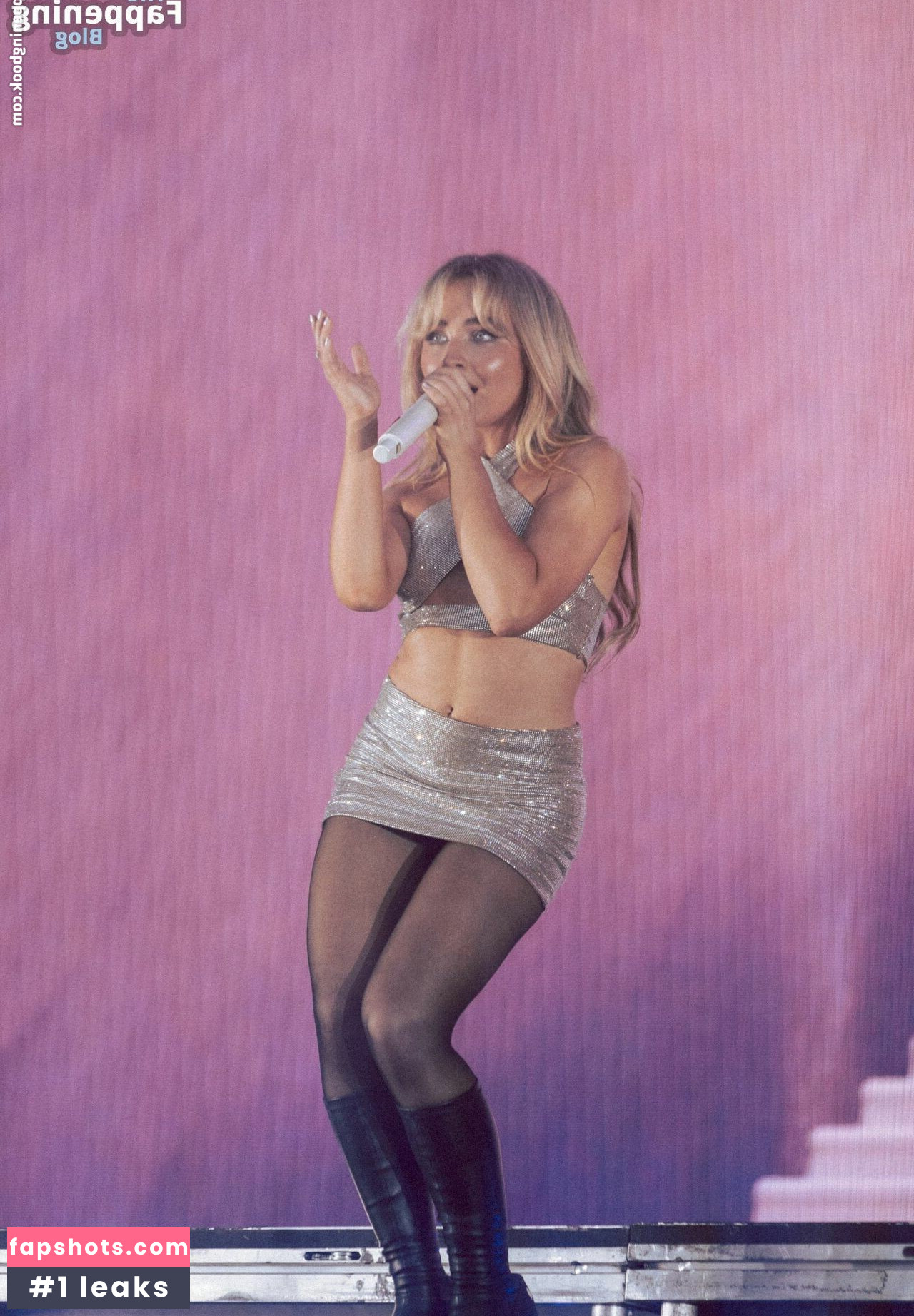 Sabrina Carpenter gallery photo #2515