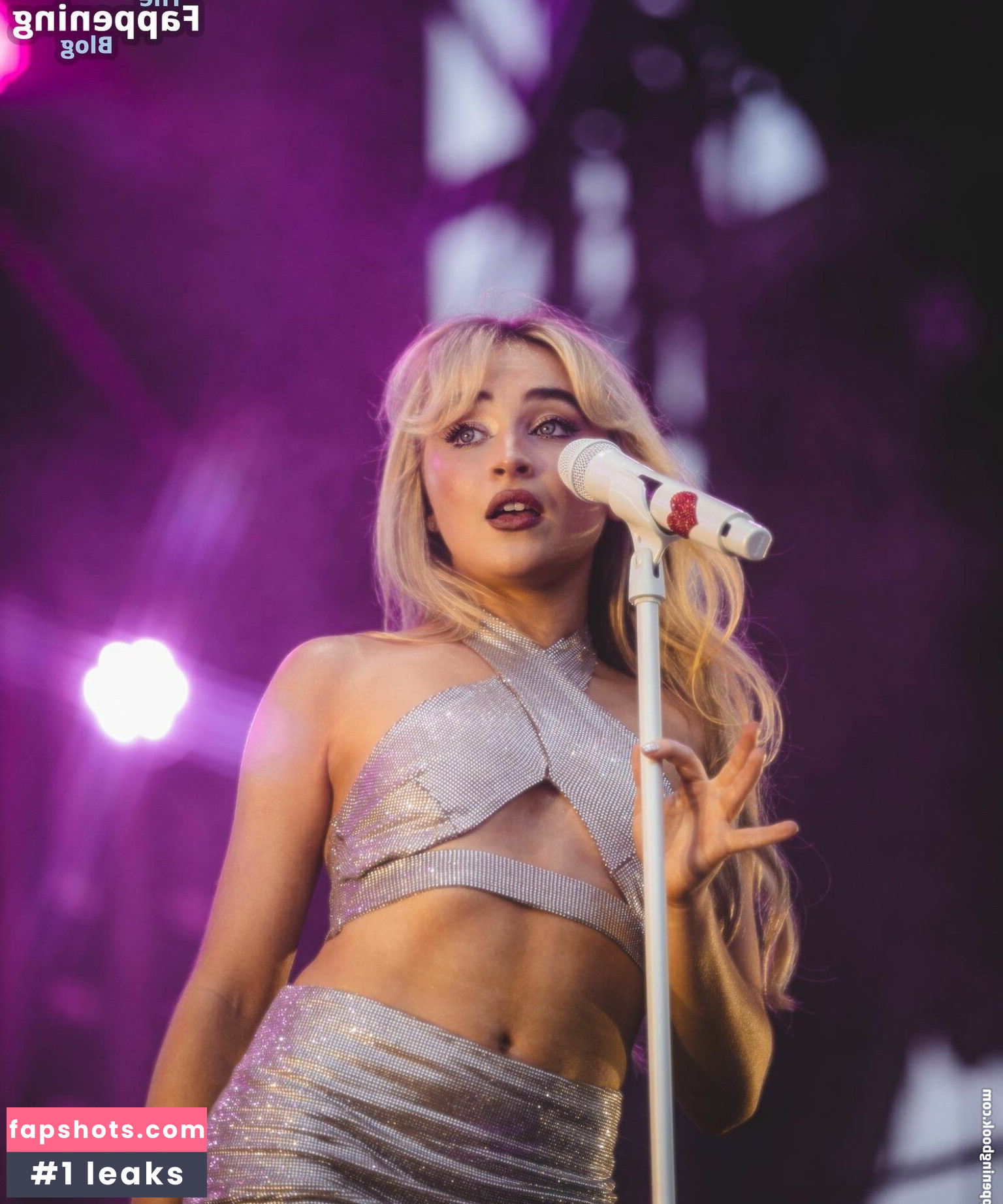 Sabrina Carpenter gallery photo #2539