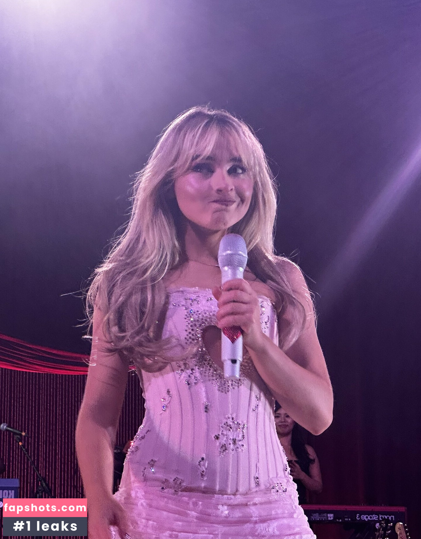 Sabrina Carpenter Filtración Desnuda OnlyFans Foto #2620 - Fapshots