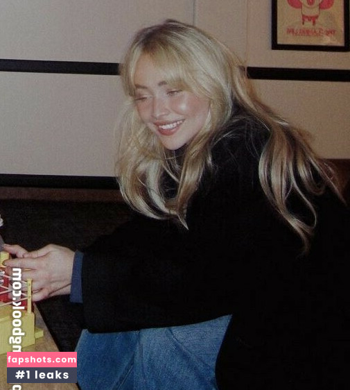 Sabrina Carpenter Filtración Desnuda OnlyFans Foto #2627 - Fapshots