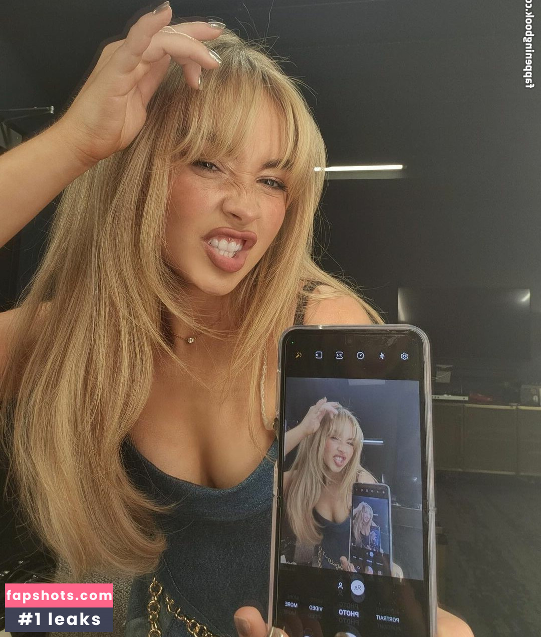 Sabrina Carpenter Filtración Desnuda OnlyFans Foto #2663 - Fapshots