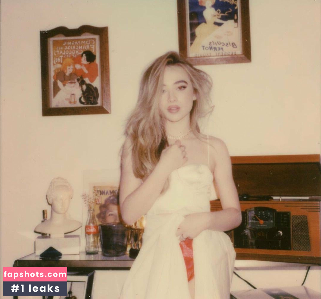 Sabrina Carpenter Filtración Desnuda OnlyFans Foto #2884 - Fapshots