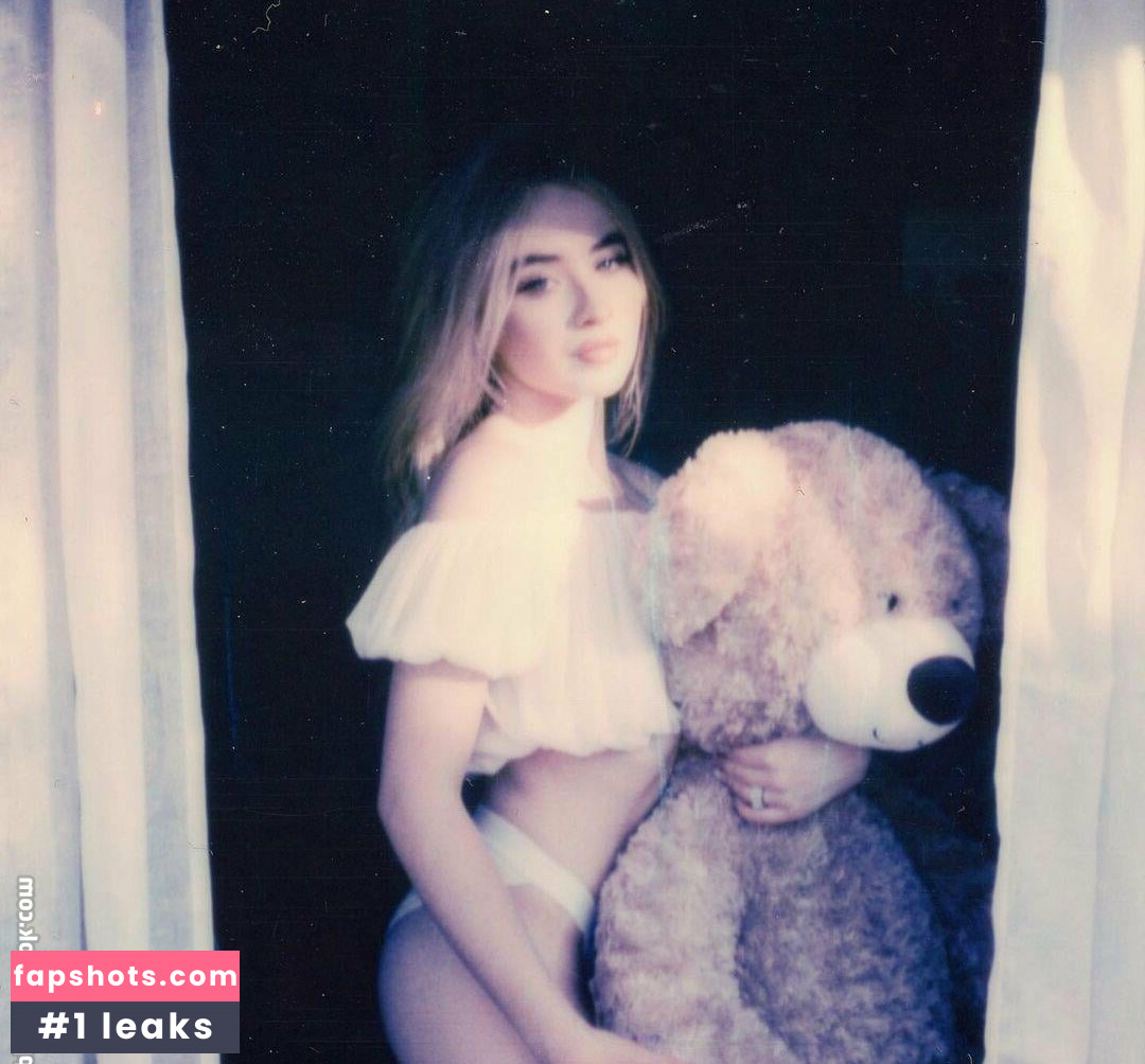 Sabrina Carpenter Filtración Desnuda OnlyFans Foto #2885 - Fapshots
